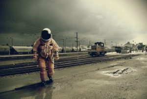 Szürreális asztonauta - Nemigen! Magazin