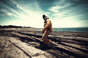 Szürreális asztonauta - Nemigen! Magazin